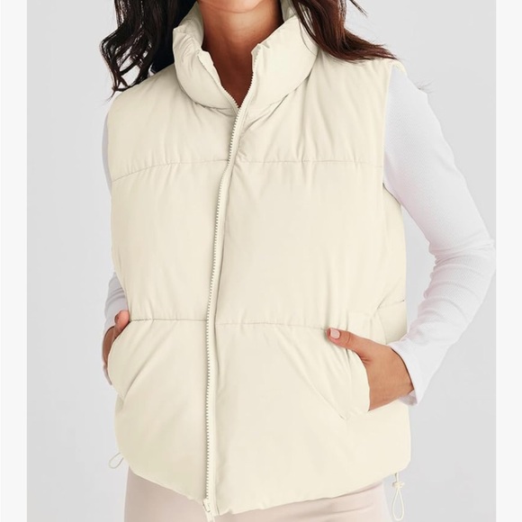 Cream Colored Puffer Vest - Picture 4 of 7